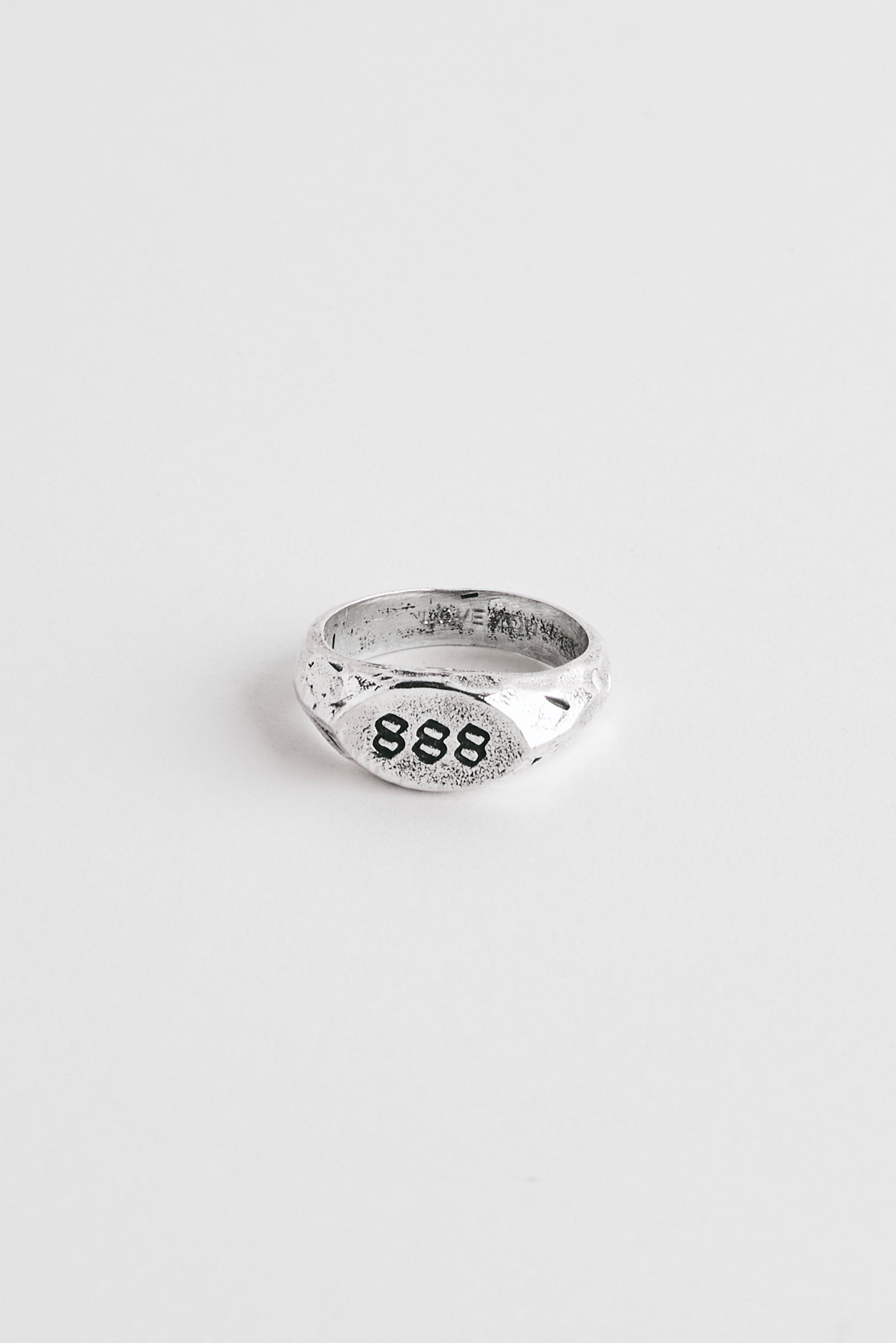 888 Ring