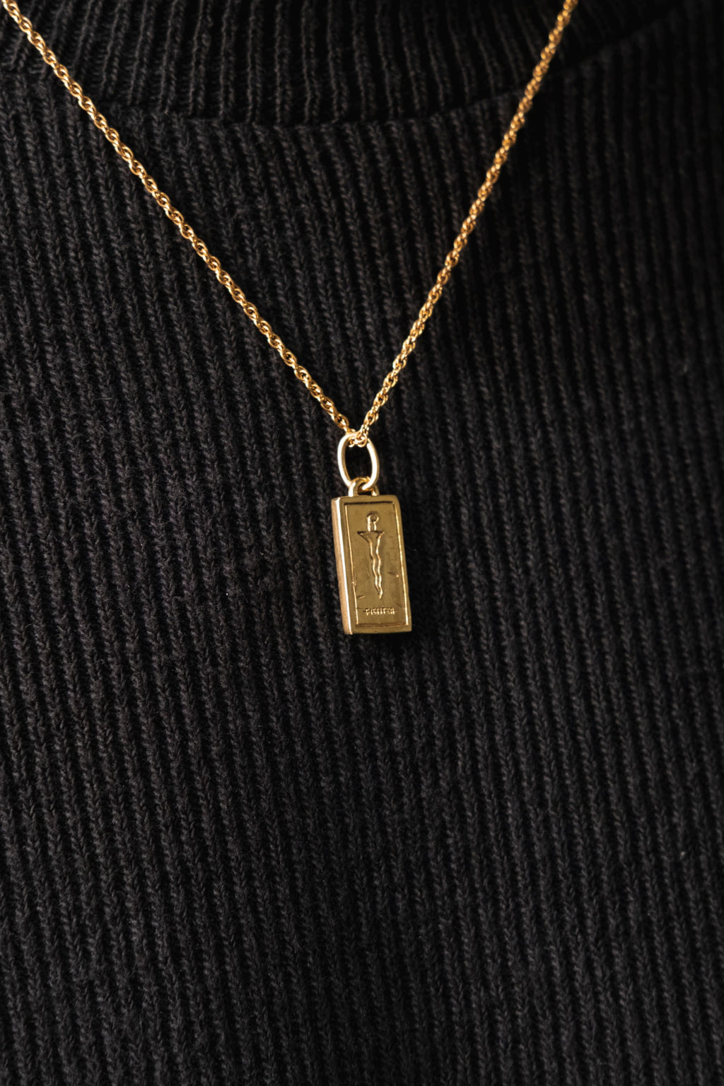 The Lovers Pendant | Gold