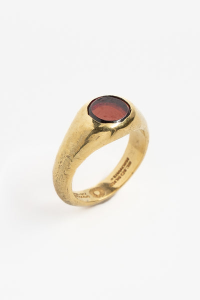 Orbit Signet Red Garnet | Gold