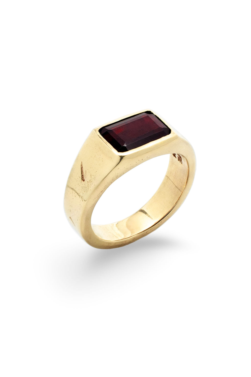 Adroit Red Garnet | Gold