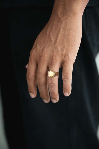 Regent Signet | Gold