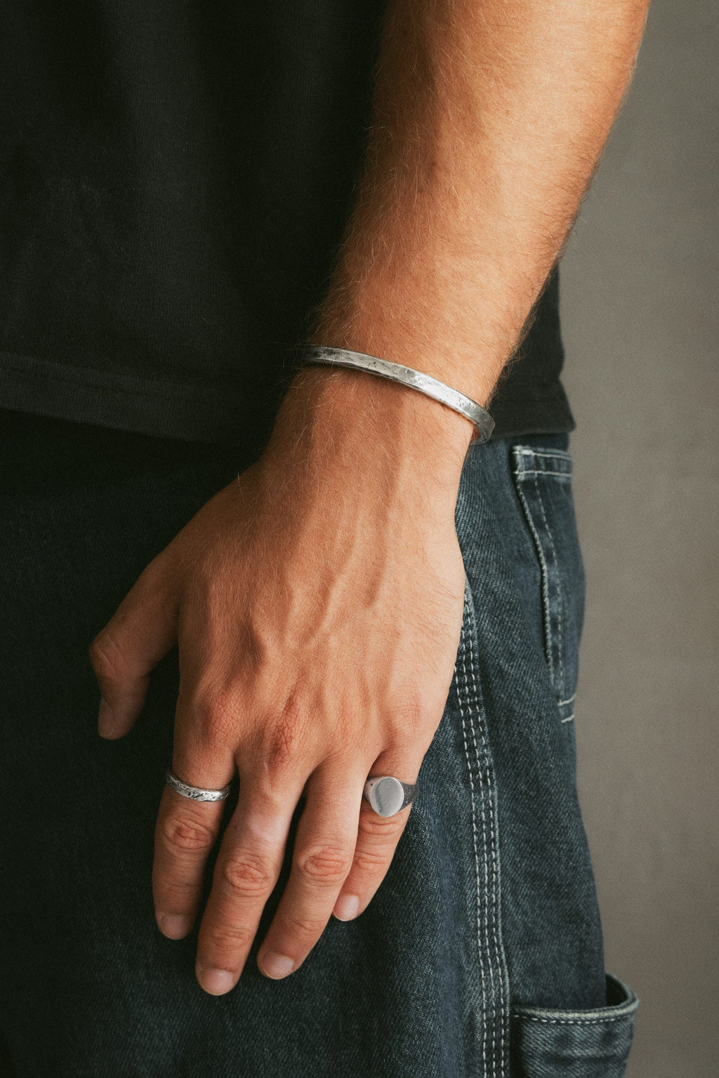Thick Cuff