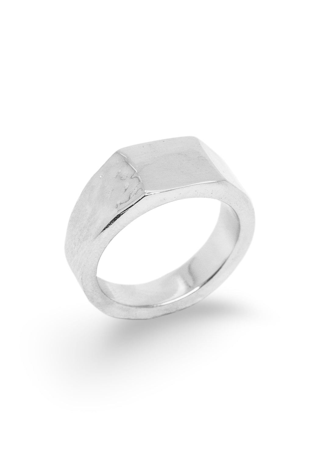 Recycled-Silver-Ring-Engravable-Letter_Signet-Square-Face_01