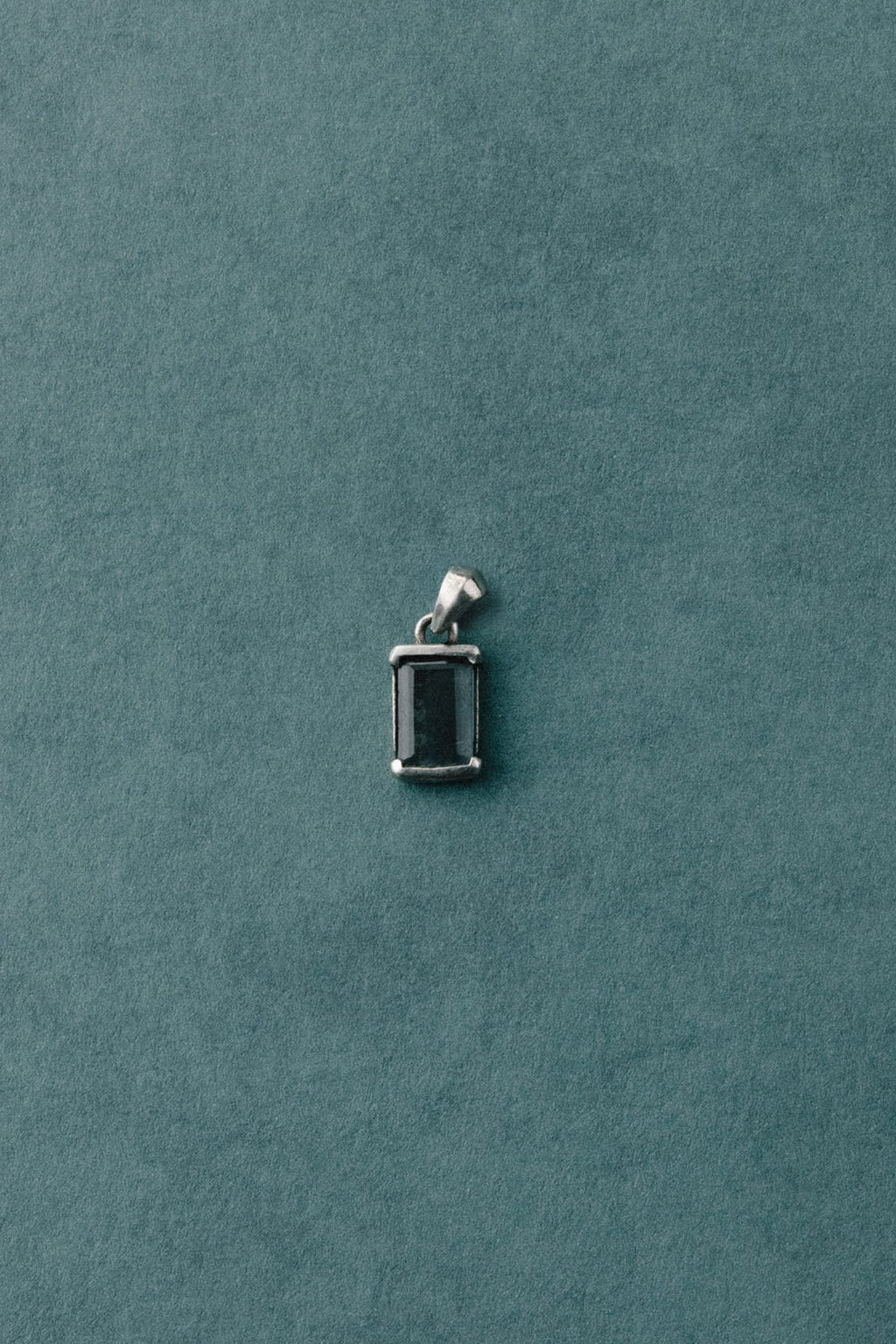 Karst Pendant London Topaz