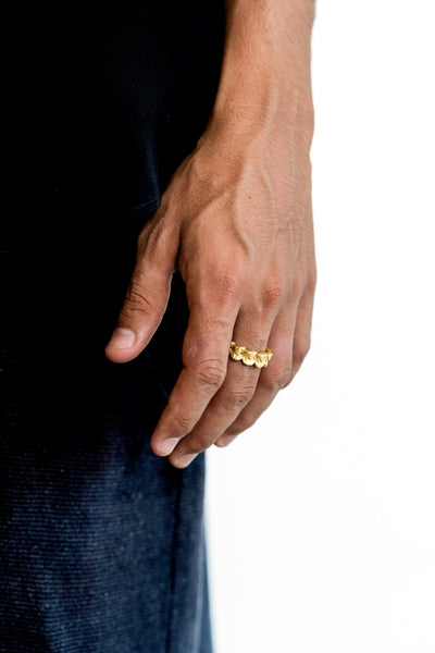 Talking Heads Ring | Gold