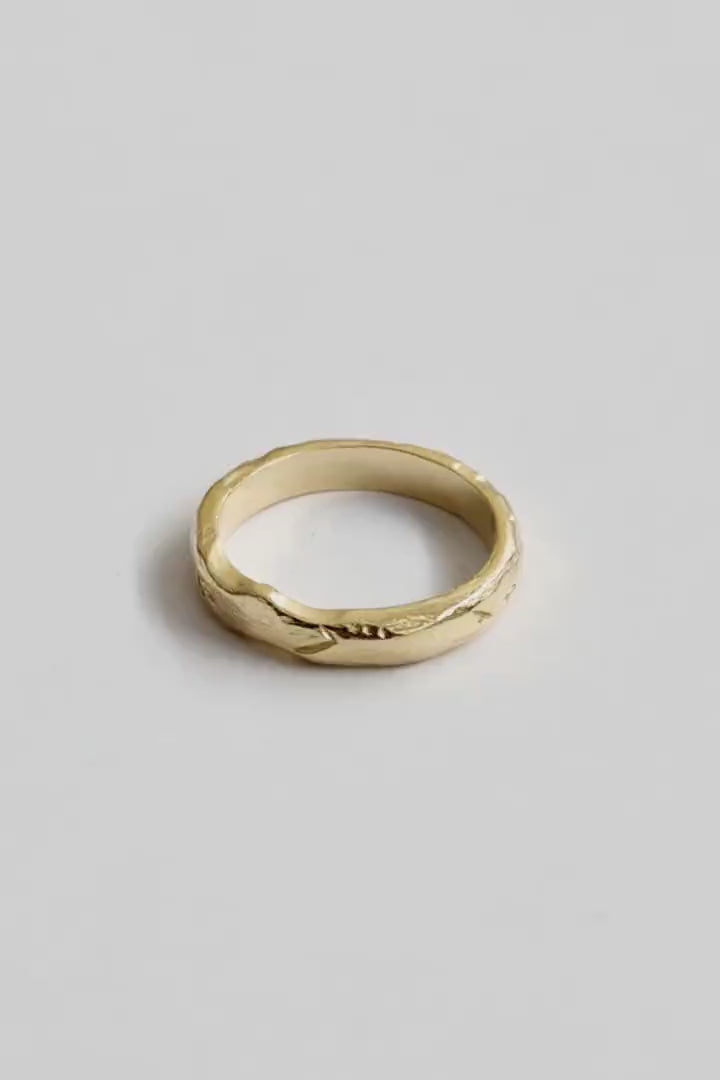 The Dusk Ring | Gold